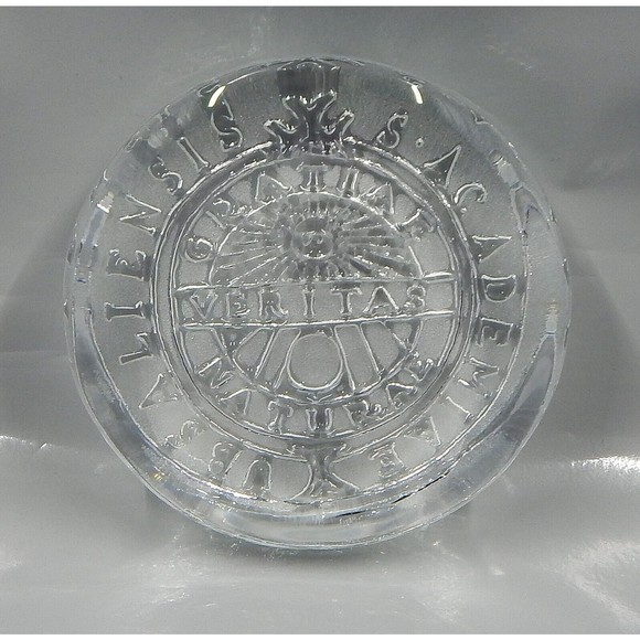 Art Glass Hockey Puck Souvenir Uppsala University Ubsaliensis S Academiae Sweden - Picture 2 of 9